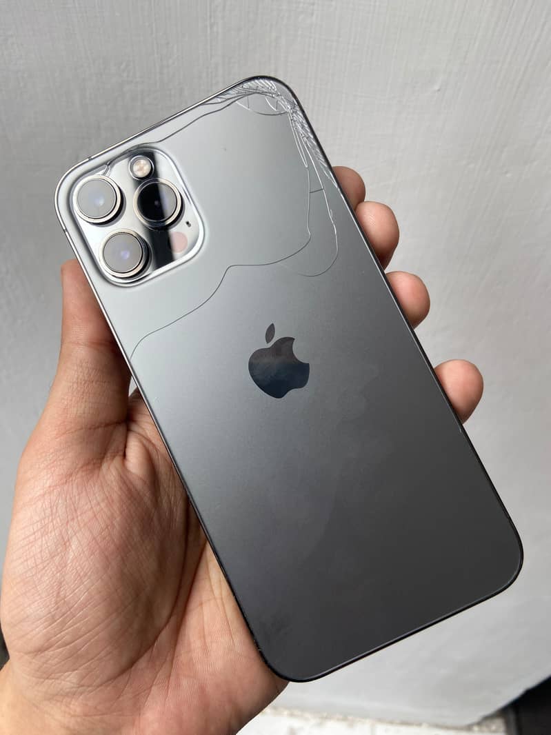 iPhone 12 pro max 1