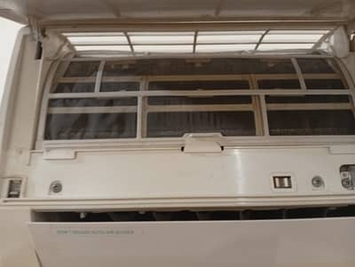 Gree 1 Ton Split AC