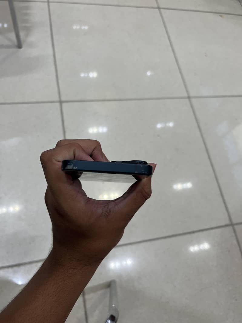 iPhone 2