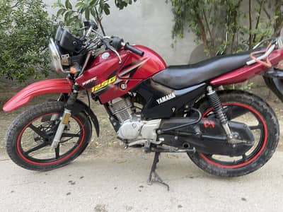 Yamaha YBR G 125