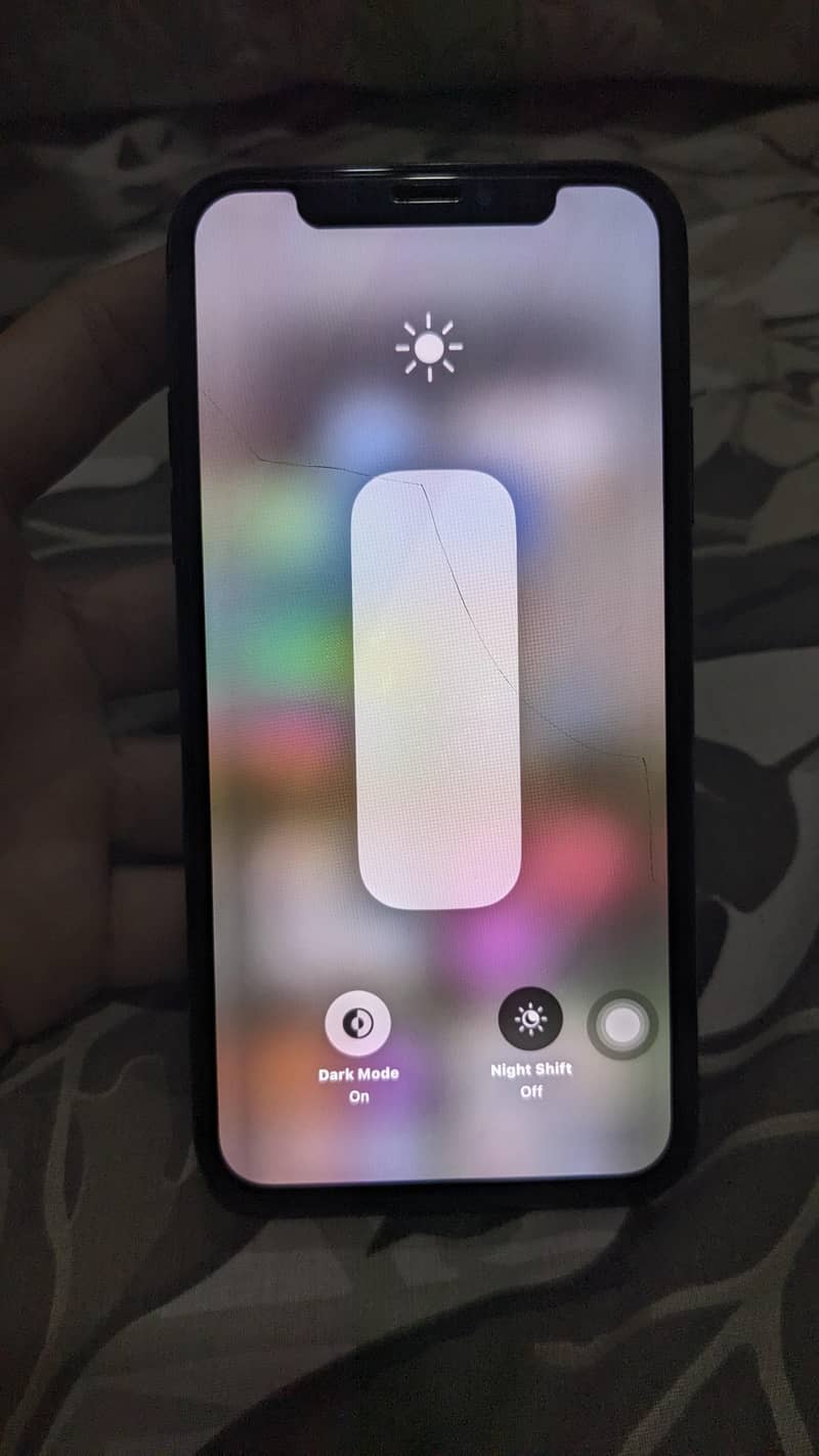 Apple iPhone X 3
