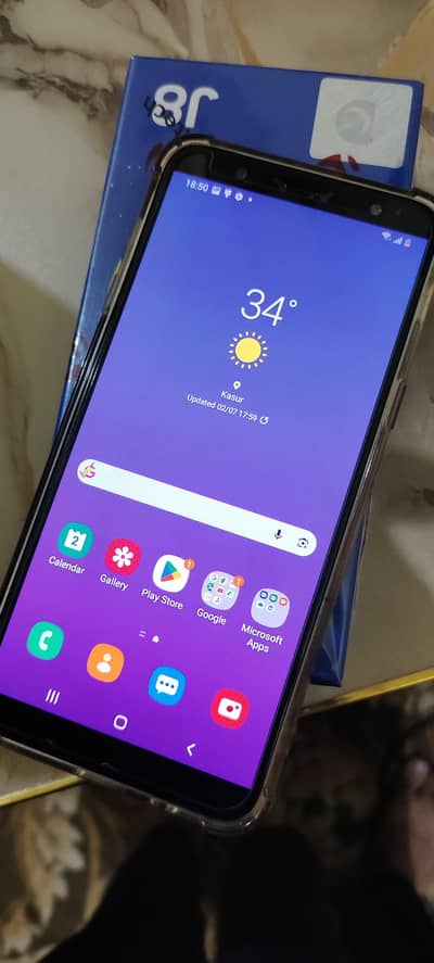 Samsung Galaxy J8