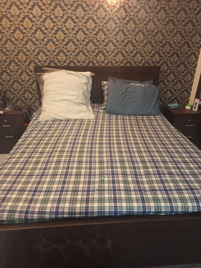 double bed 0