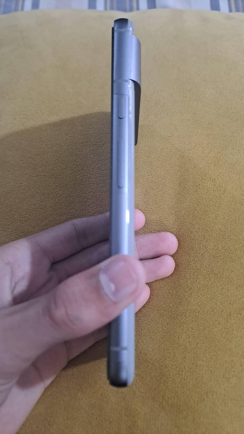 Google Pixel 8 1