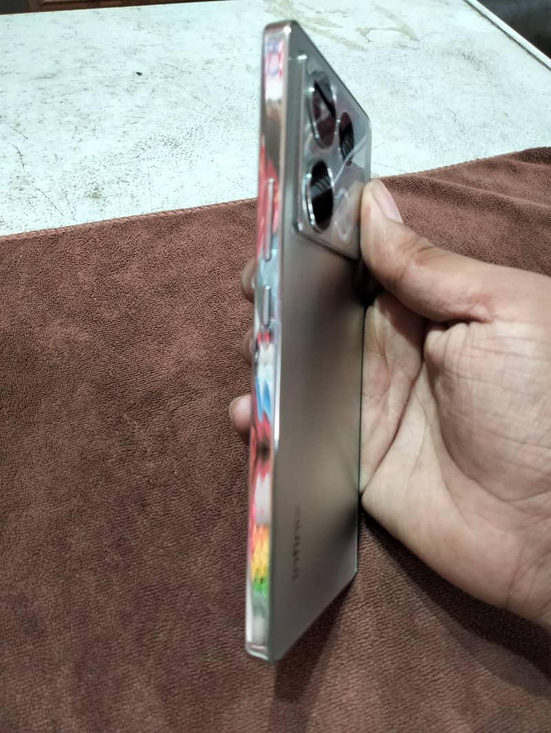 Infinix Note 40 1