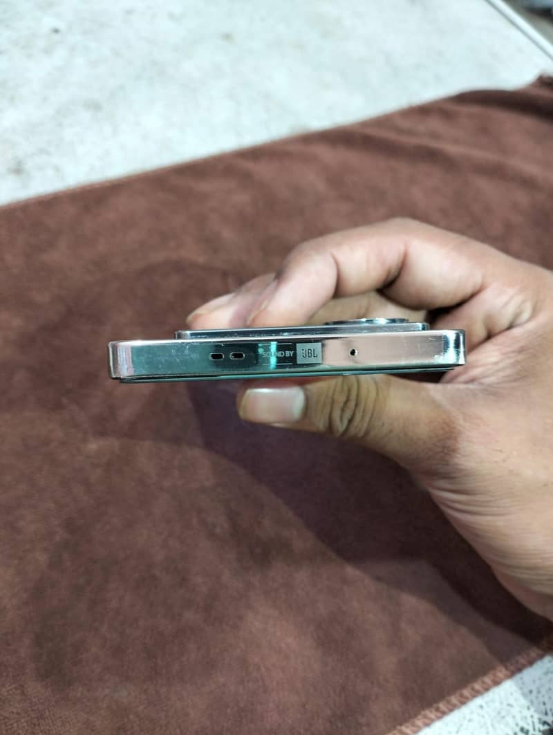 Infinix Note 40 2