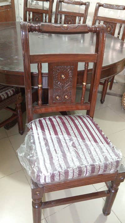 6 chairs with dining
