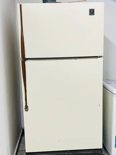 General Electric refrigerator