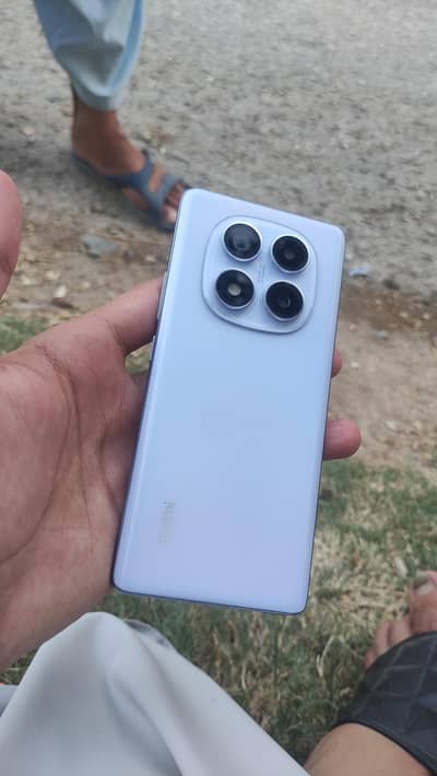 Xiaomi Redmi Note 14 Pro