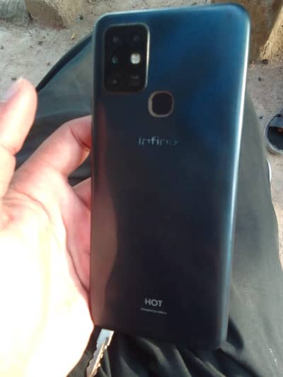 Infinix Hot 10