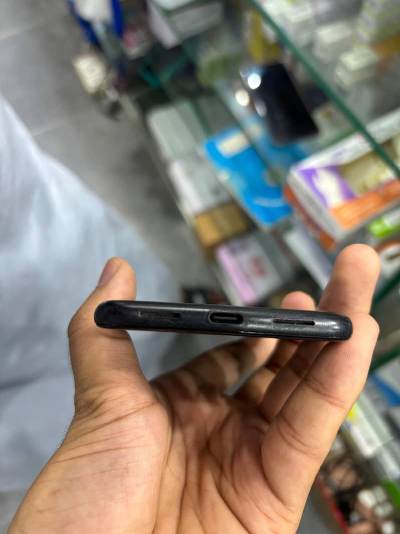 Google Pixel 5 3