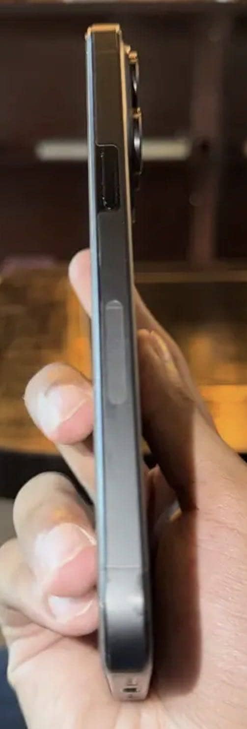 Iphone 15 Pro max 2