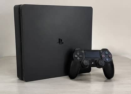 PS4 Slim 500GB (Excellent Condition)