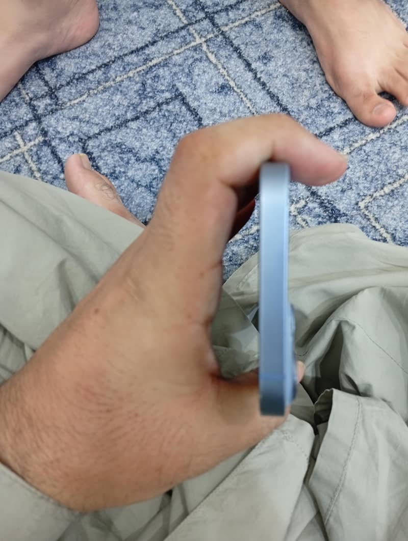 Apple iPhone 14 plus 4