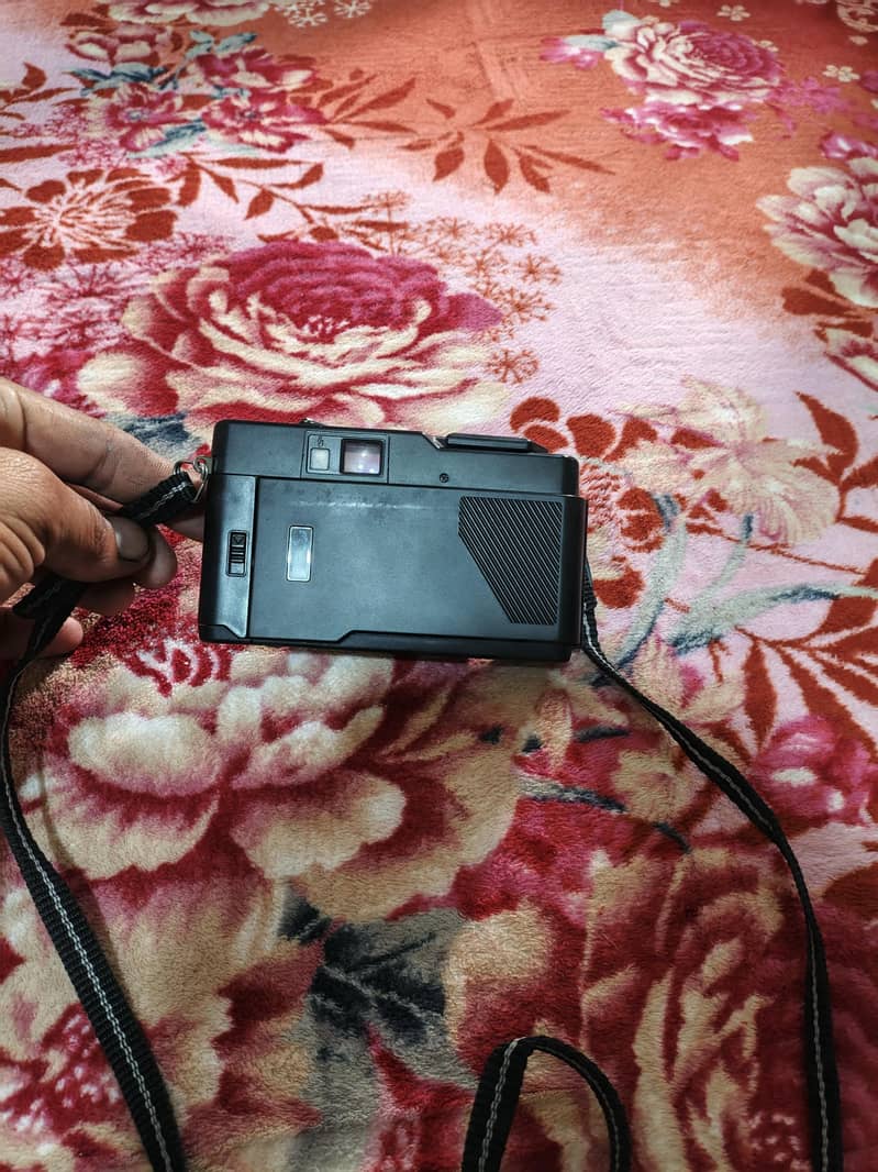 camera 4