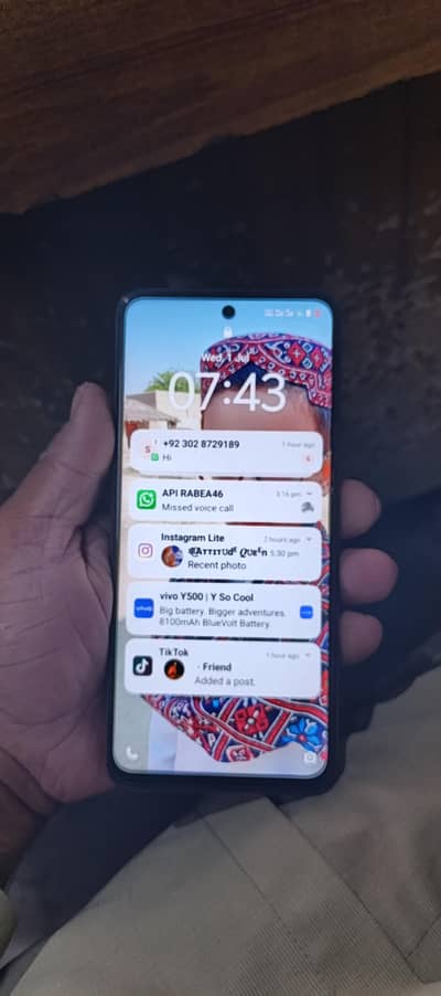Vivo Y28