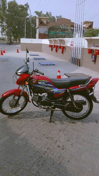 100CC HONDA PRIDER 2024 MODEL  ONLY RAN 15,700km