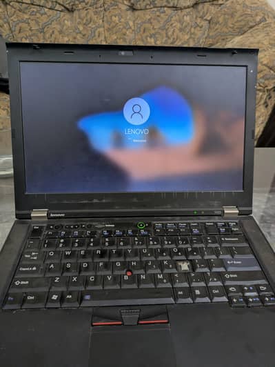 Lenovo Laptop Core i7 2nd Generation with SSD - Good Condition