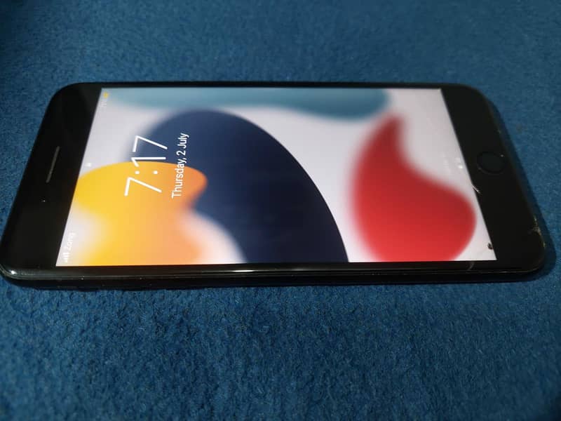 Apple iPhone 7 Plus 1