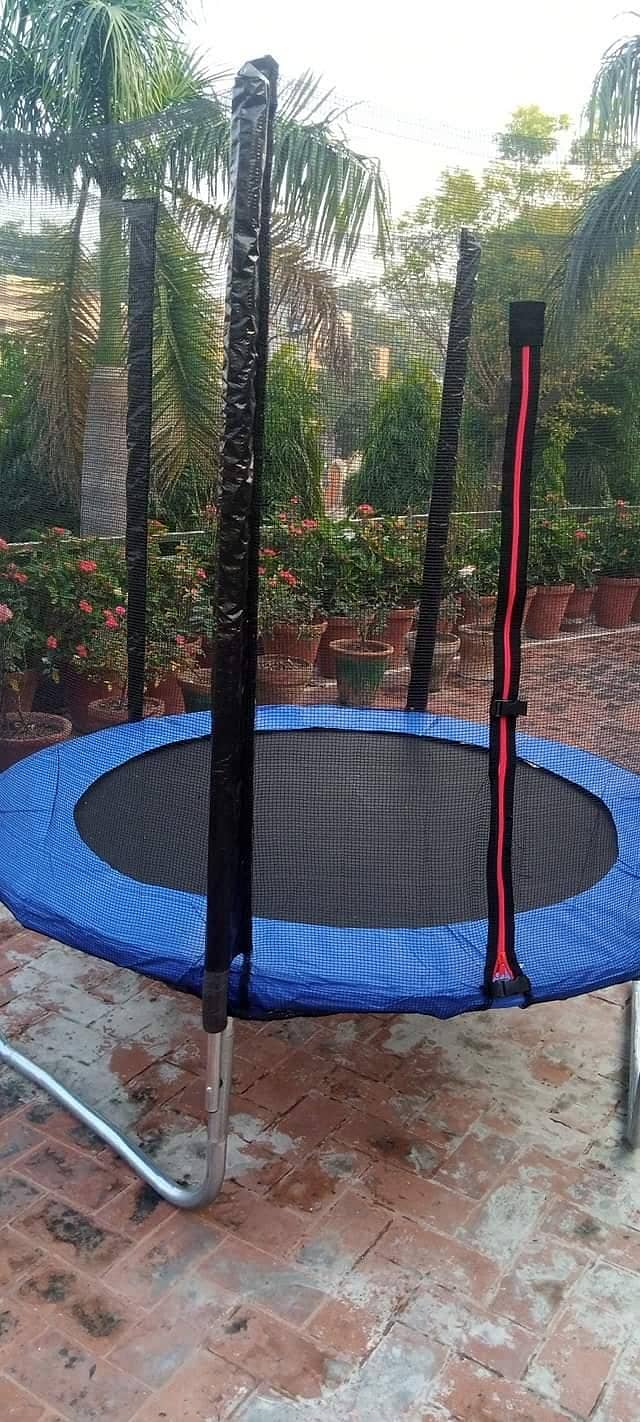 Trampoline 10