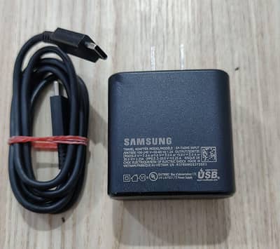 Samsung S25 ultra 45W Super Fast Charger + Type-C to C Cable