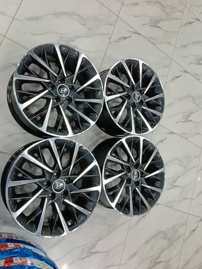 18 inches rim 114 pcd genuine set of sonota
