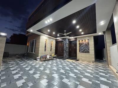 Luxury 10 Marla Designer House On Main Boulevard Sector C-2 Near To Gate Bahria Enclave Islamabad