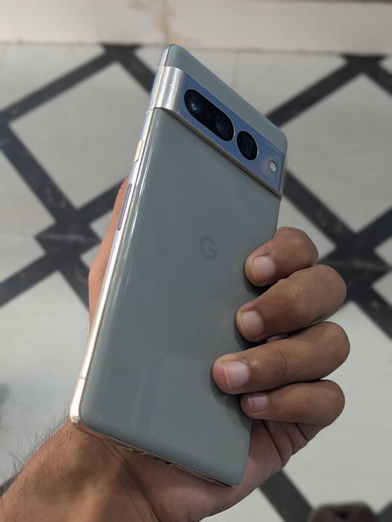 Google Pixel 7 Pro 7