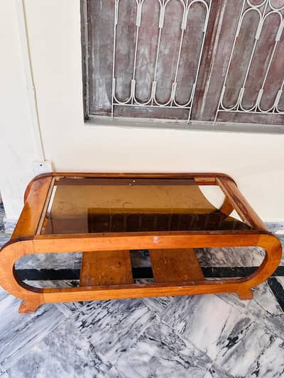 Table for sale pure dayaar wood