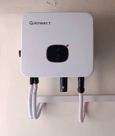 Growatt 10kw ongrid inverter for sale in Good condition