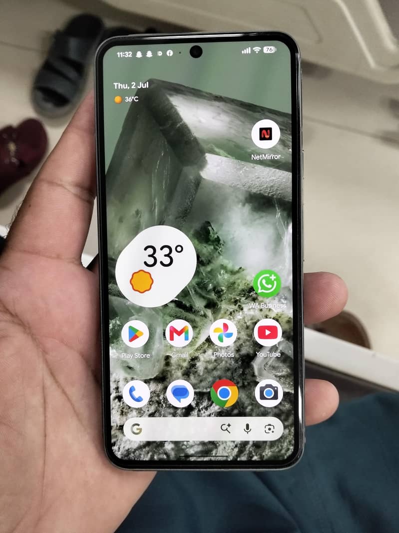Google Pixel 8 2