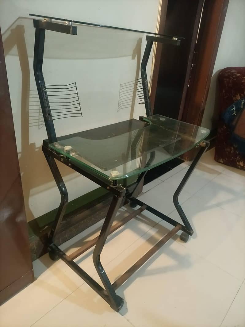 Computer or study table 1