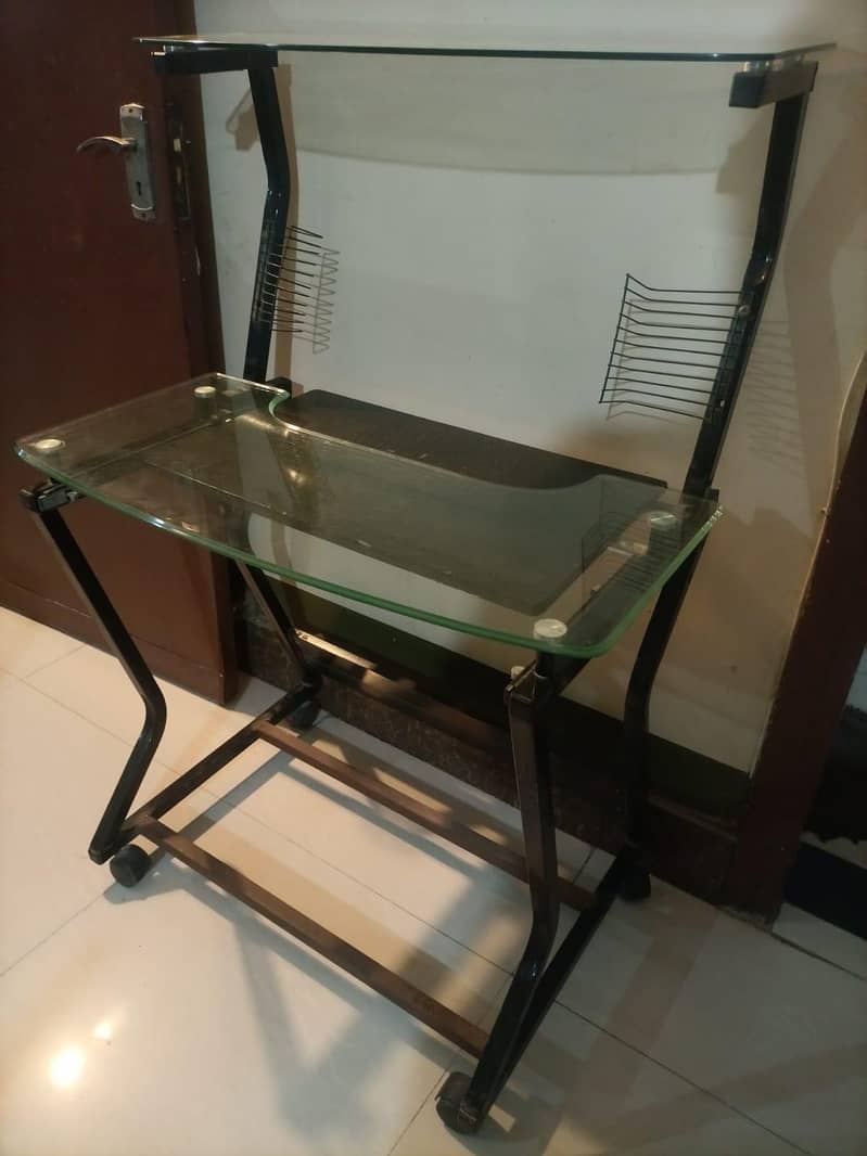 Computer or study table 2
