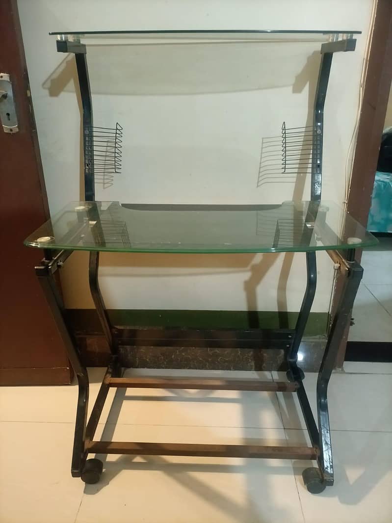 Computer or study table 3