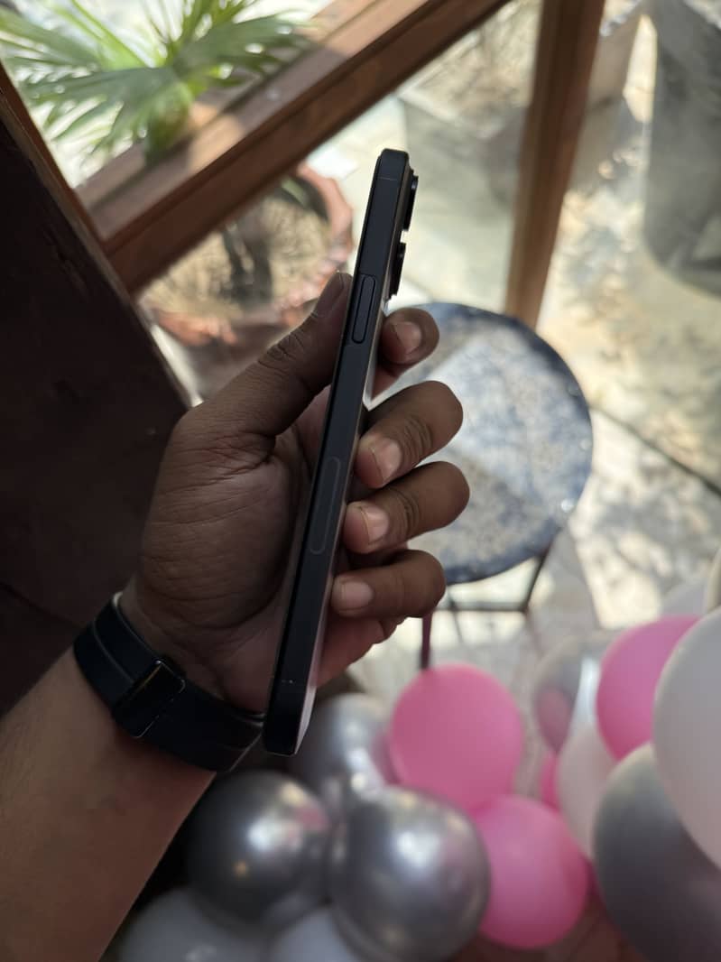 Apple iPhone 15 plus 5