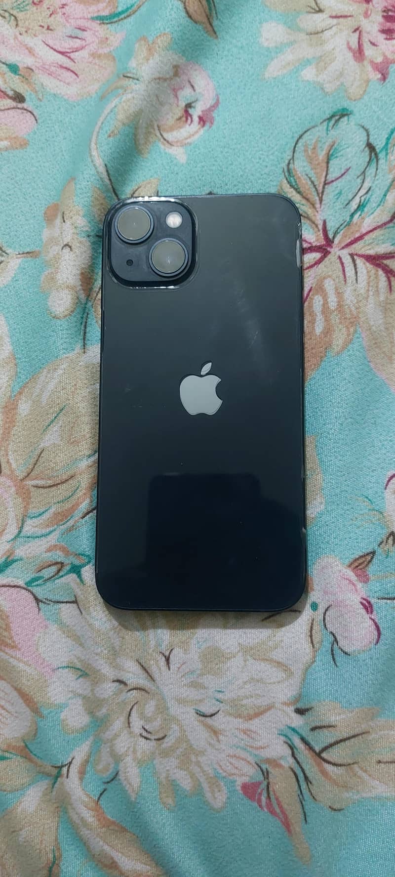 iPhone 13. jv 4