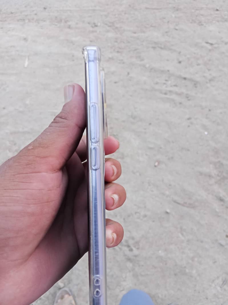 Tecno CAMON 30S 3