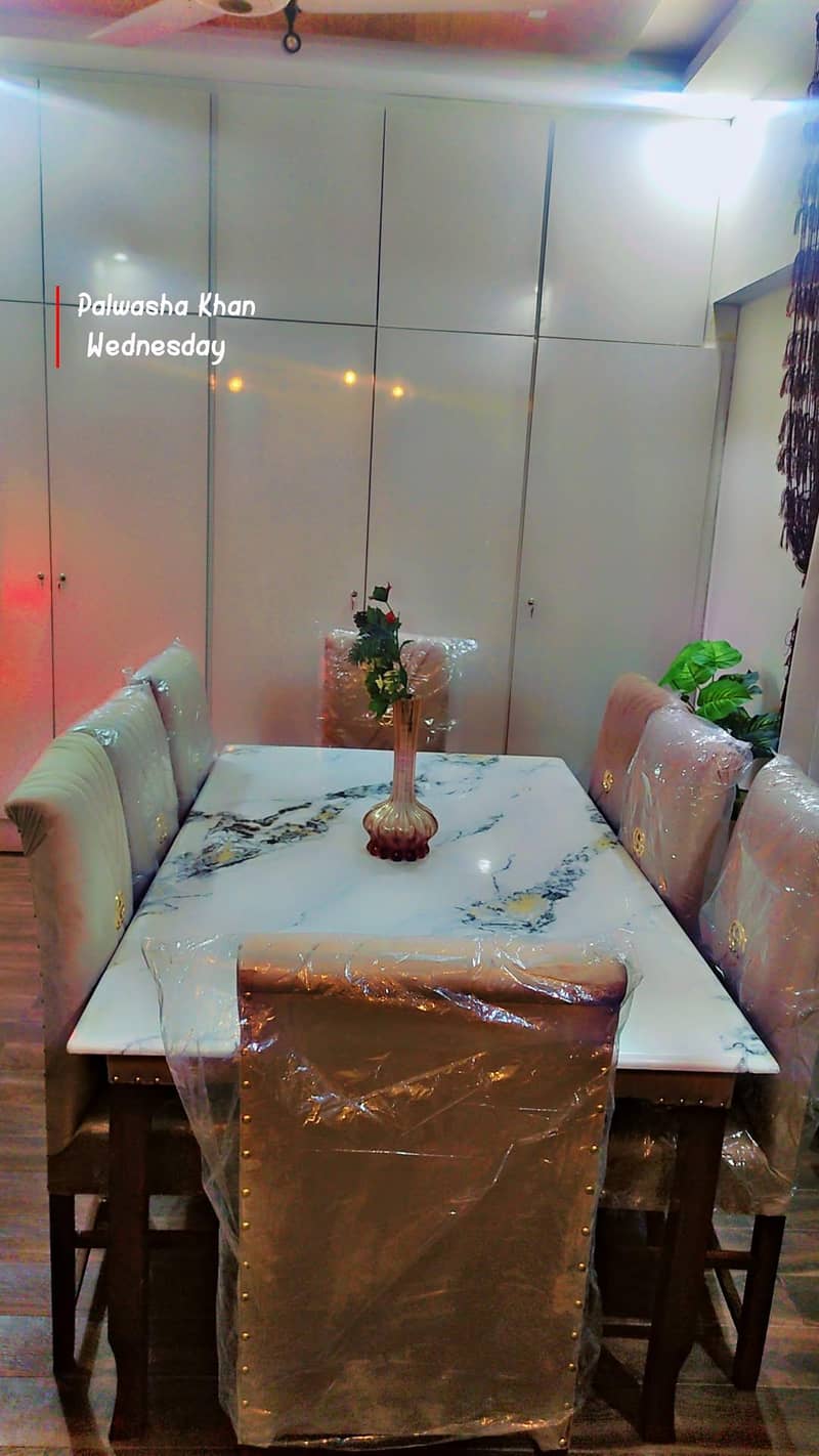 8 seater Dining Table 0