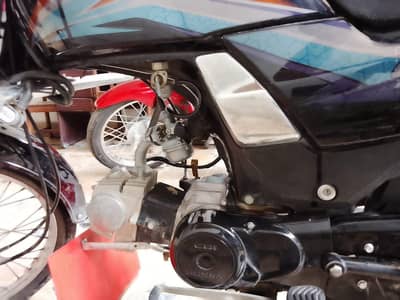 Honda c70 dream 2017 model good condition comp. plates location Gujrat