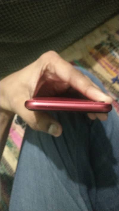 Apple iPhone SE