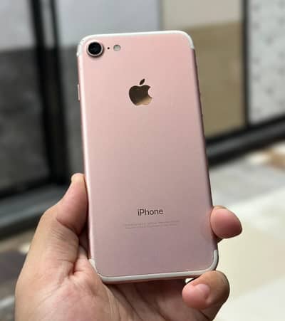 Apple iPhone 7