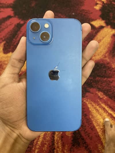 Apple iPhone 13