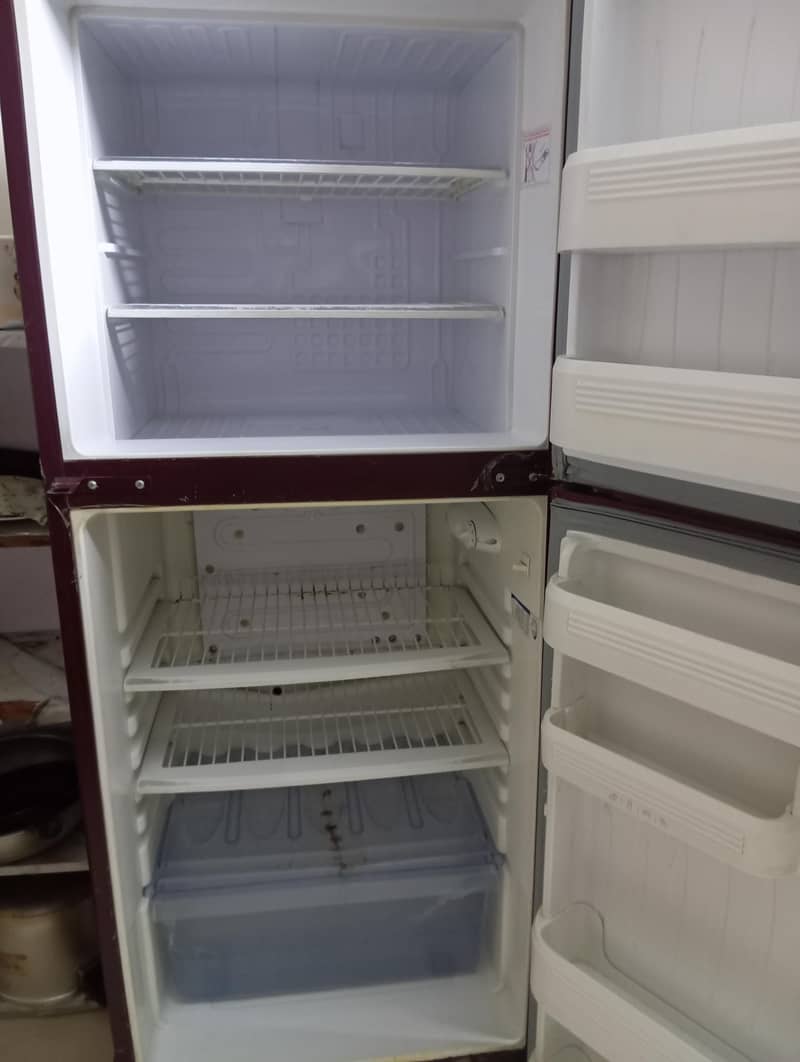 orient fridge medium size 3