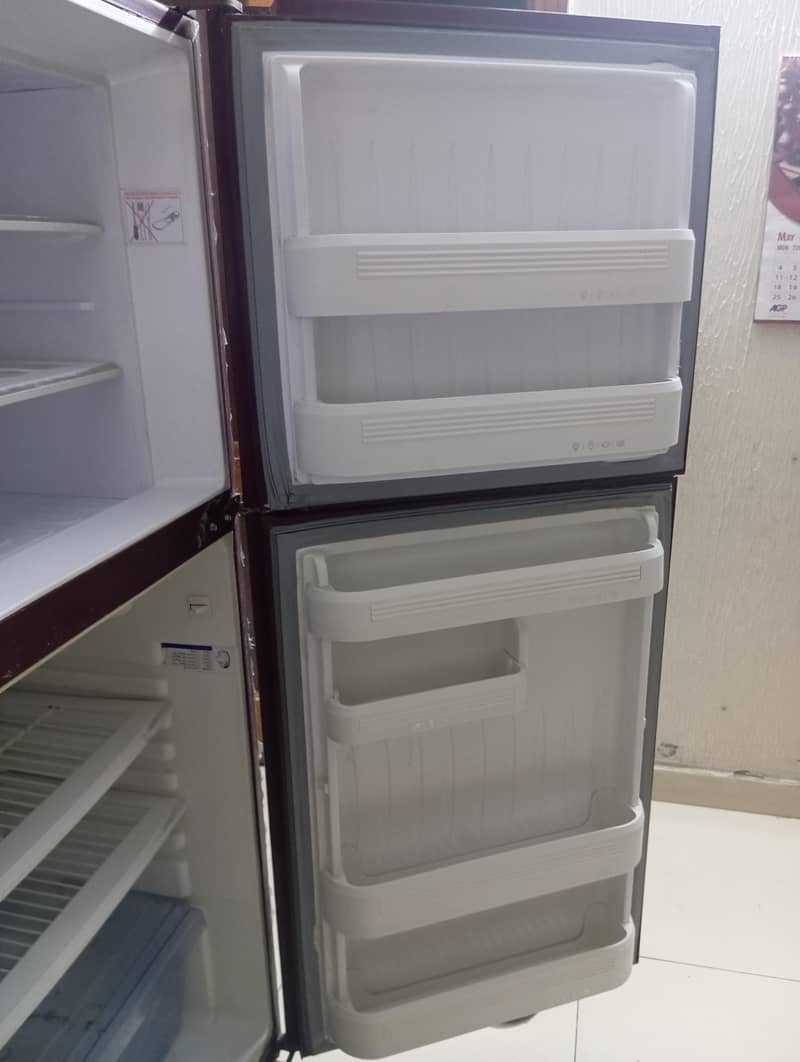 orient fridge medium size 4