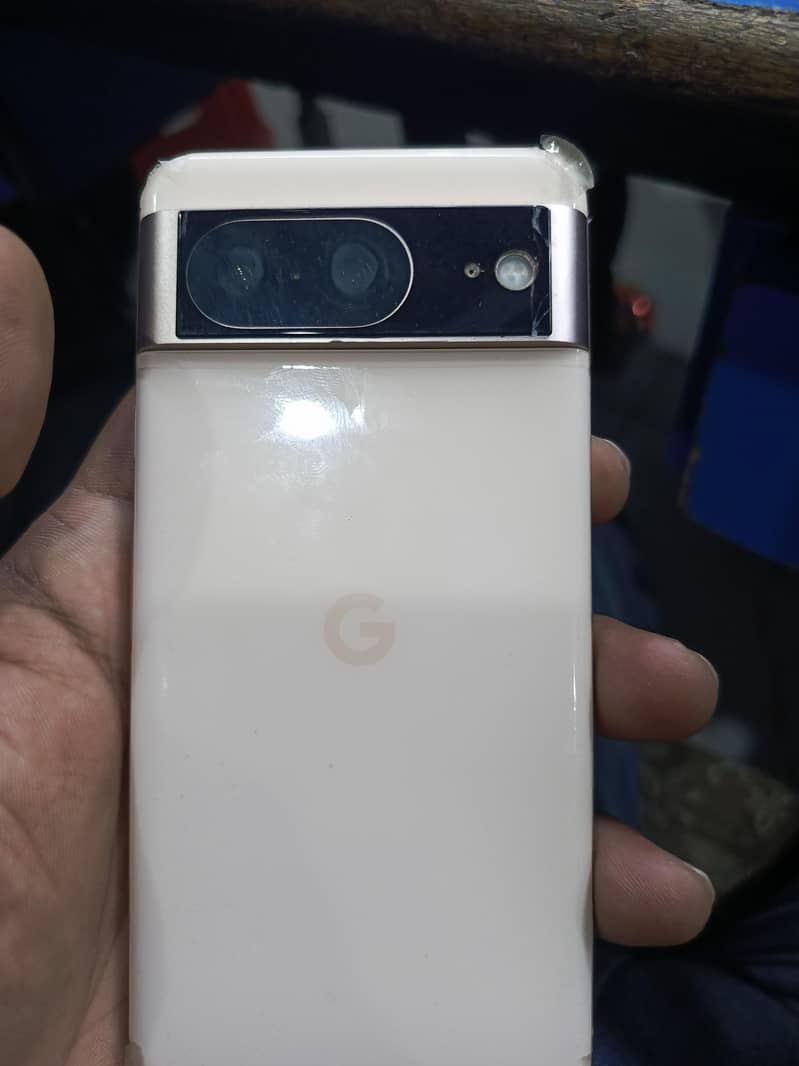 Google Pixel 8 1
