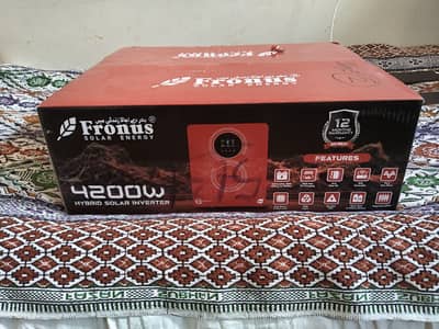Solar Jinko Fresh 8 Solar Plates with Fronus Hybird Inverter Availble
