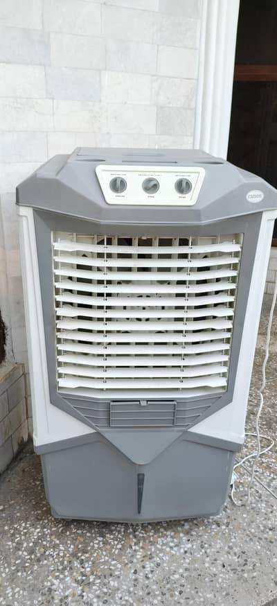 CANON. ROOM COOLER