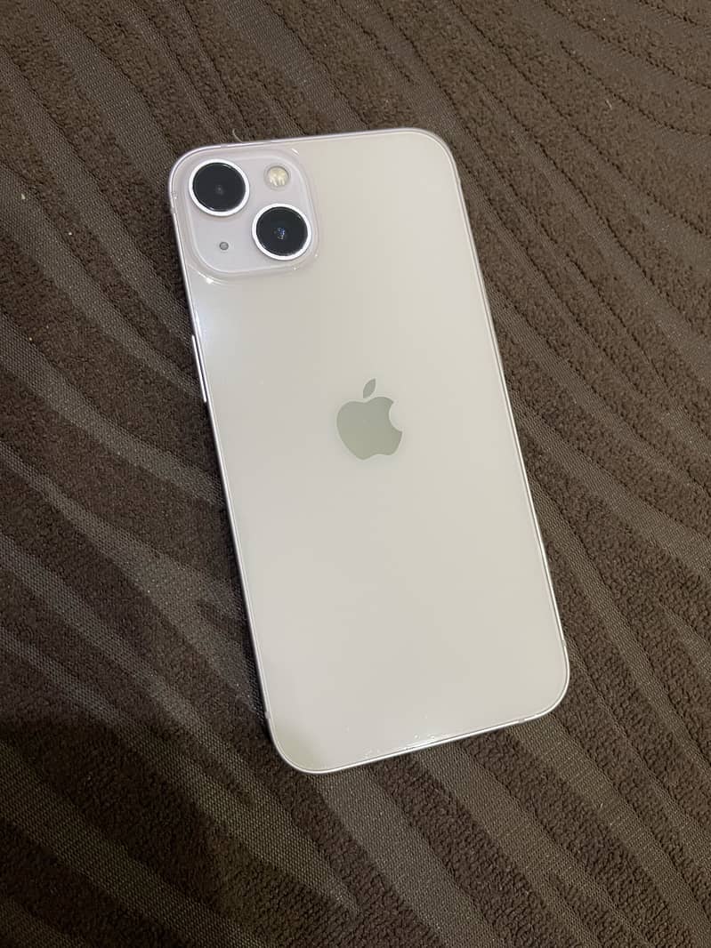 Apple iPhone 13 0