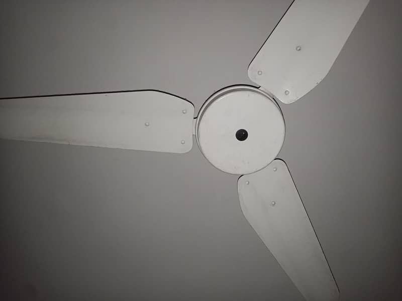 2 ceiling fan 0