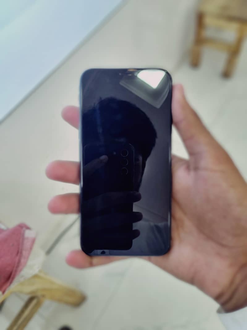 Apple iPhone X 2
